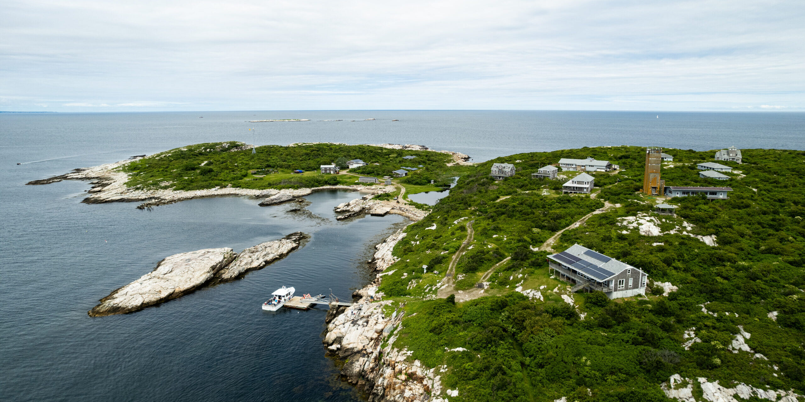 Shoals Marine Laboratory, ME. Photo courtesy of Joe Klementovich.